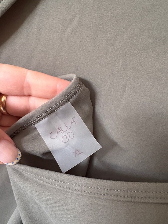 Calia Sleeveless Tank - Picture 3 of 3